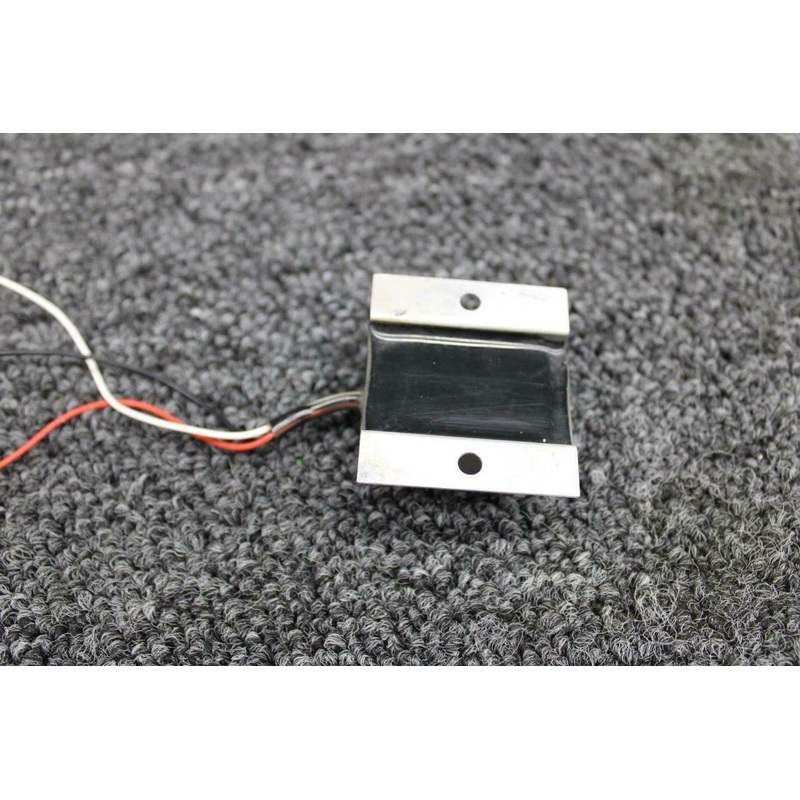 B-00329-1 (Alt: 9910094-3) Cessna 340 Lamar Sensor Alt Out (Volts: 28)
