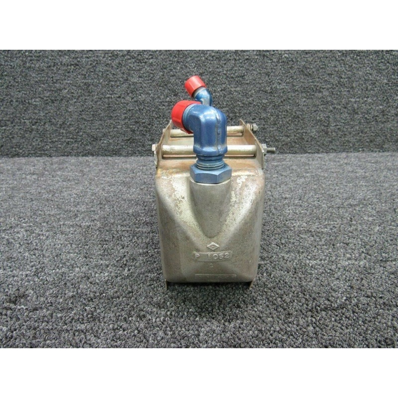 8543897 (Alt: 556-391) Lycoming IO-540-K1G5D Harrison Oil Cooler Assy