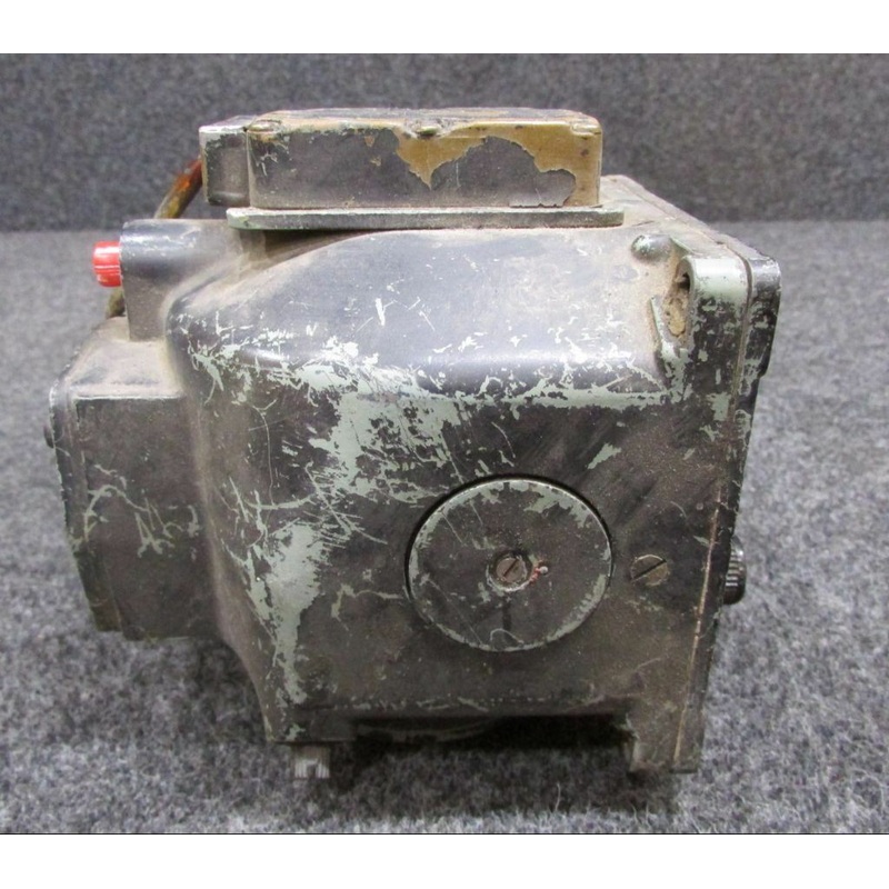 976M Lear Directional Gyro Indicator (12V)