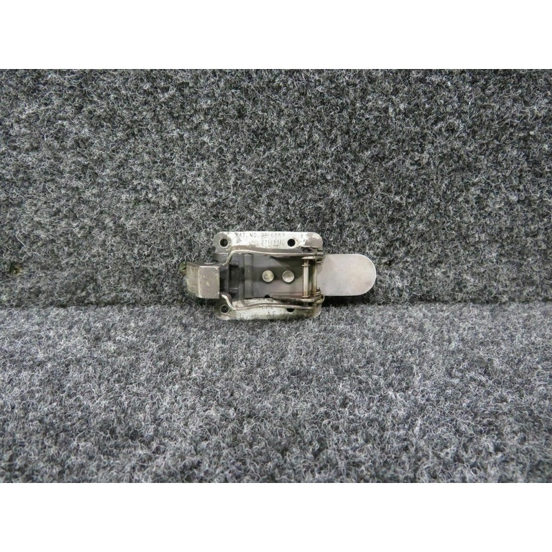 H7215-AE Piper PA-31T Hartwell Latch Assembly