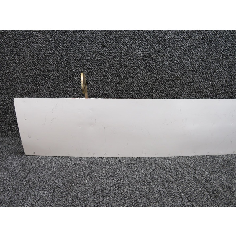 250009-501 (Use: 250009-801) Aerostar 601P Nose Gear Door Forward LH (White)