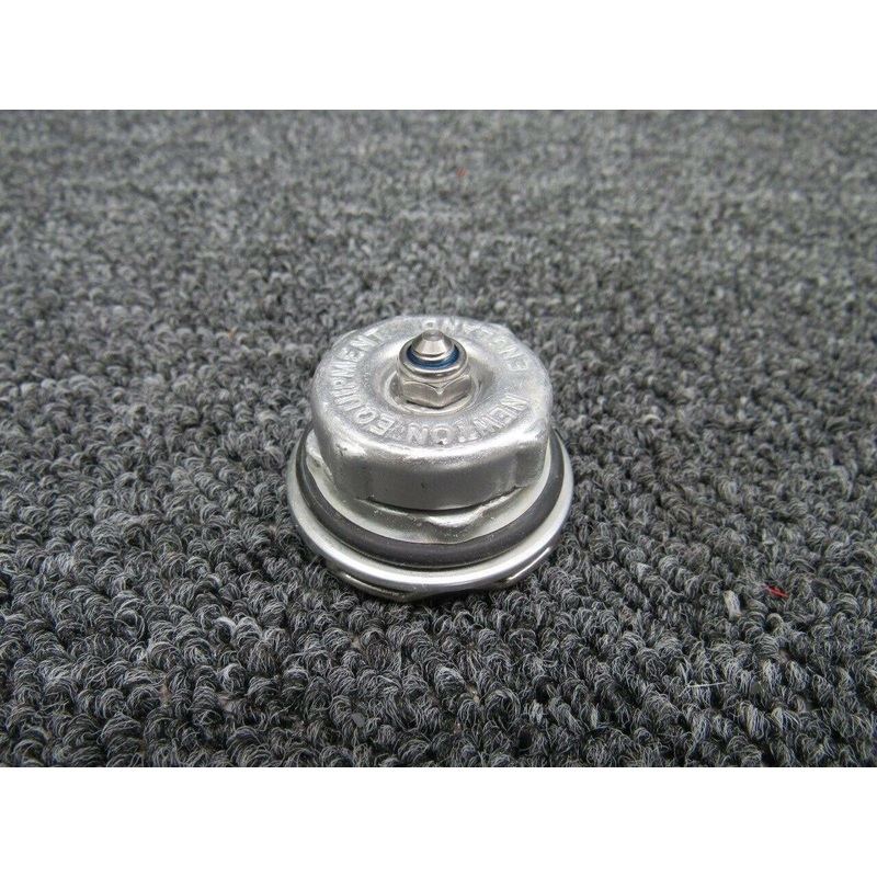 Cirrus SR22 TKS Tank Fuel Cap Assy