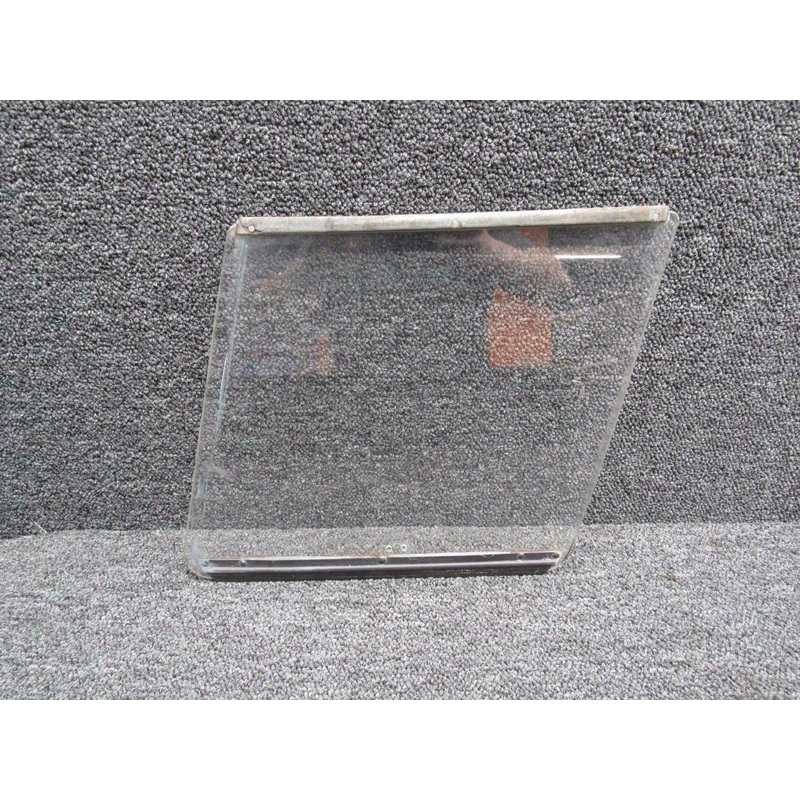 108-3002211-91 Stinson 108-3 Cabin Door Window Forward RH