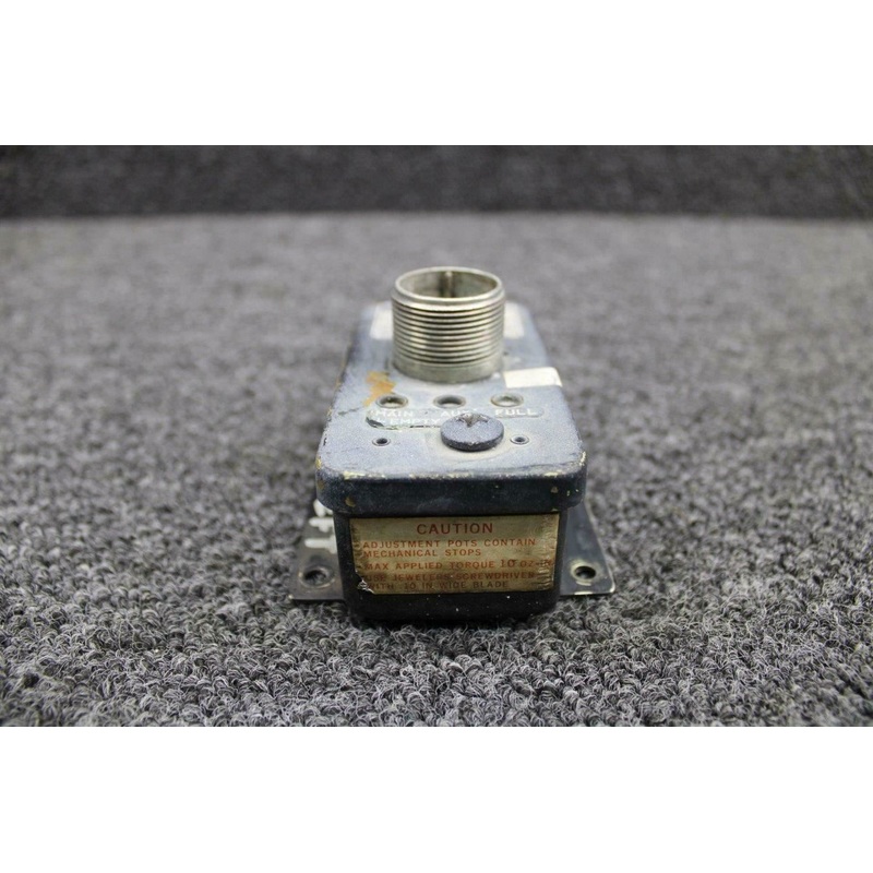 360-926-001 (Alt: 9910082-32) Gull Signal Conditioner Fuel Quantity (Volts: 28)