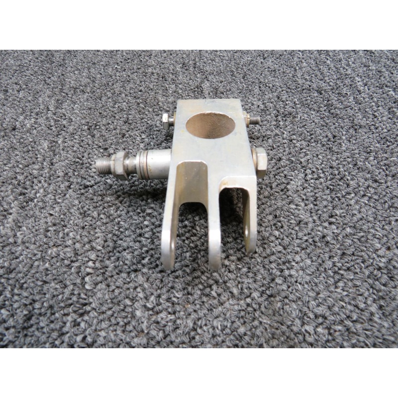 400009-001 Aerostar 601P Idler Main Gear LH