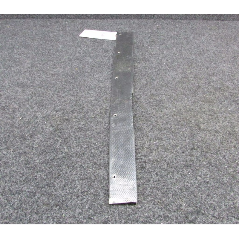 108-3092112-7 Stinson 108-3 Scuff Plate Doorframe RH