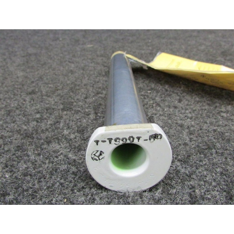 69-16651-1 Boeing 727 Bolt Assembly W/ Serviceable Tag (SA)