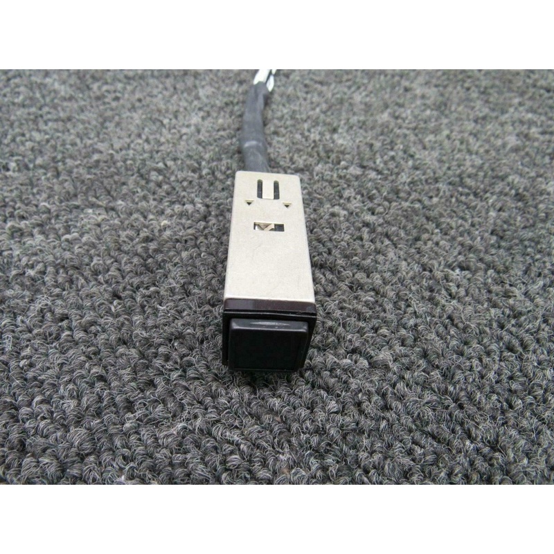 96182 (Alt: 4766-123) Eaton Push Switch (Volts: 14)